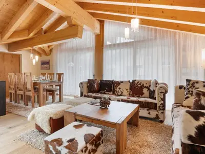 Ein Sitzbereich in der Unterkunft Apartment Rütschi-9 by Interhome