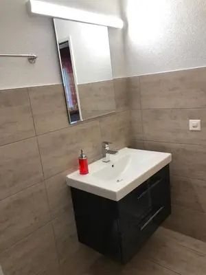 Ein Badezimmer in der Unterkunft Wohnung Gstein C4