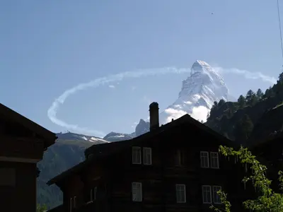Ein allgemeiner Bergblick oder ein Berglick von der Ferienwohnung aus