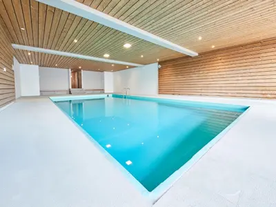 Der Swimmingpool an oder in der Nähe von Studio Hammeau D003 by Interhome