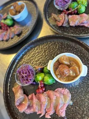 Essen im Hotel oder in der Nähe