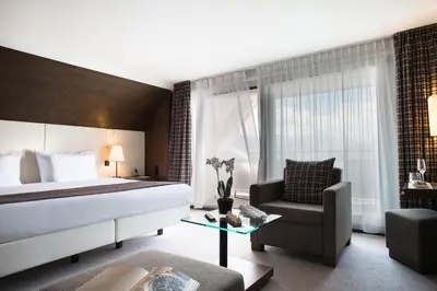 Ein Sitzbereich in der Unterkunft Crans Ambassador