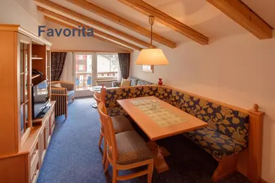 Ein Sitzbereich in der Unterkunft Swissflair Apartments