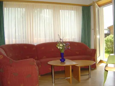 Ein Sitzbereich in der Unterkunft Haus Le Mirage