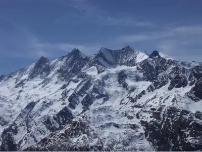 Ein allgemeiner Bergblick oder ein Berglick von der Ferienwohnung aus