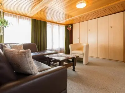 Ein Sitzbereich in der Unterkunft Apartment Zur Post by Interhome