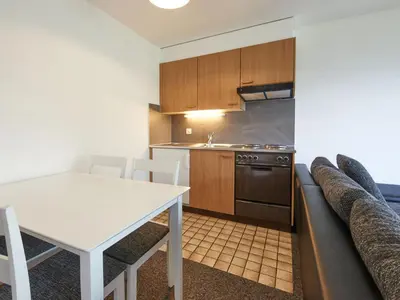Küche/Küchenzeile in der Unterkunft Apartment Hameau D001 by Interhome
