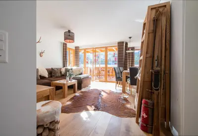 Ein Sitzbereich in der Unterkunft Panoramapark Soleil Chalet C