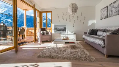 Ein Sitzbereich in der Unterkunft Panoramapark Soleil Chalet E