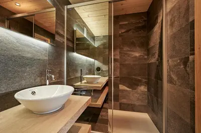 Ein Badezimmer in der Unterkunft Chalet Bärgsunna Penthouse