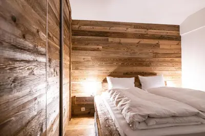 Ein Bett oder Betten in einem Zimmer der Unterkunft Modernity and authenticity in Crans-Montana, breathtaking panorama