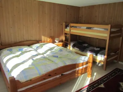Ein Bett oder Betten in einem Zimmer der Unterkunft Chalet Halten