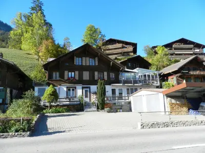 Das Gebäude in dem sich die Ferienwohnung befindet
