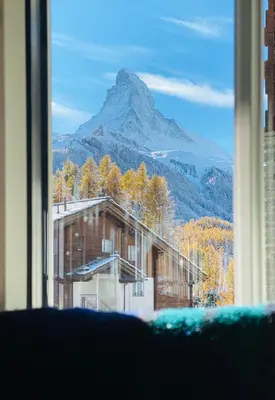Ein allgemeiner Bergblick oder ein Berglick von der Ferienwohnung aus