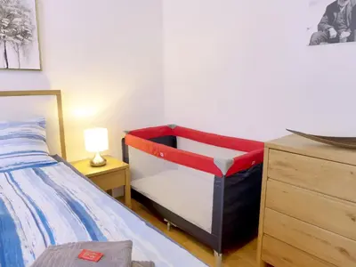 Ein Bett oder Betten in einem Zimmer der Unterkunft Apartment Terrasse by Interhome
