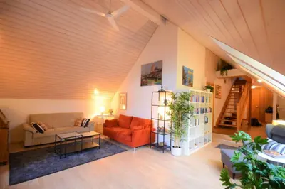 Grundriss der Unterkunft Modern Penthouse Apartment, close to everything