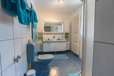 Ein Badezimmer in der Unterkunft Swiss Mountains Apartments