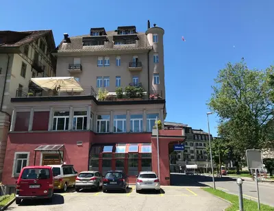 Das Gebäude in dem sich die Ferienwohnung befindet
