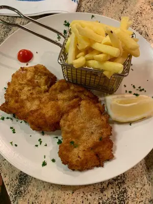 Essen im Gasthaus oder in der Nähe
