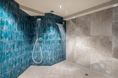 Ein Badezimmer in der Unterkunft Hotel Kreuz & Post Grindelwald