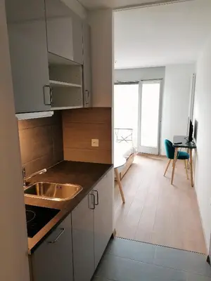 Küche/Küchenzeile in der Unterkunft Studio vue imprenable