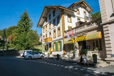 Das Gebäude in dem sich das Hotel befindet