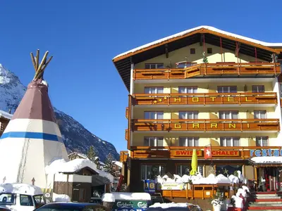 Ein allgemeiner Bergblick oder ein Berglick von des Hotels aus