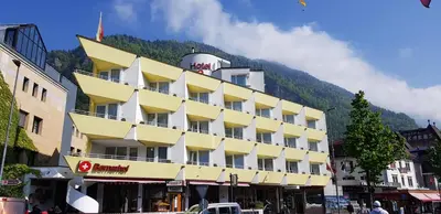 Ein allgemeiner Bergblick oder ein Berglick von des Hotels aus