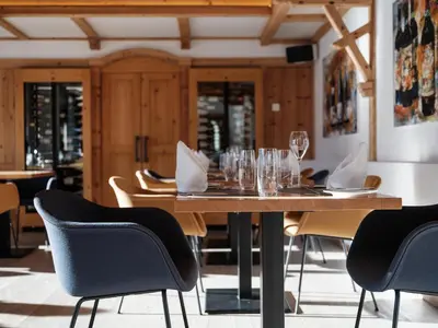 Ein Sitzbereich in der Unterkunft Relais & Chateaux Schönegg