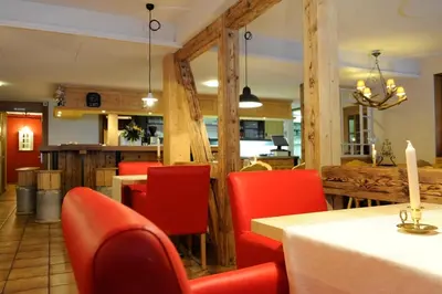 Ein Sitzbereich in der Unterkunft Hotel Schützen Lauterbrunnen