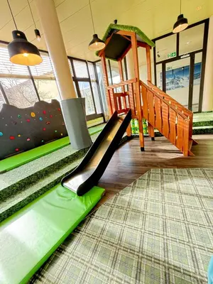 Grundriss der Unterkunft Wohnung mit See und Bergsicht im vier Sterne Hotel