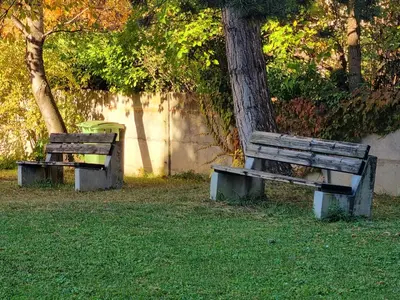 Ein Garten an der Unterkunft Appartement avec terrasse et parking