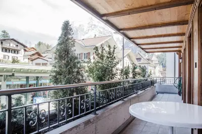 Ein Balkon oder eine Terrasse in der Unterkunft Apartment Stotzhalten 3.5 - GriwaRent AG