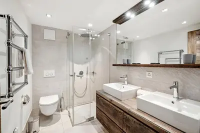 Ein Badezimmer in der Unterkunft Chalet Skyfall by Mrs Miggins