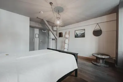 Ein Bett oder Betten in einem Zimmer der Unterkunft No8 Boutique Hotel - self check in