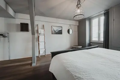 Ein Bett oder Betten in einem Zimmer der Unterkunft No8 Boutique Hotel - self check in