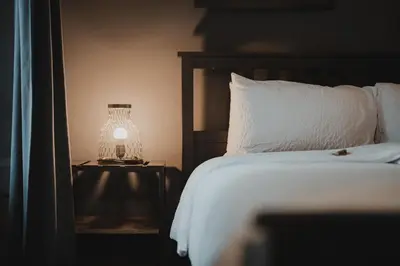 Ein Bett oder Betten in einem Zimmer der Unterkunft No8 Boutique Hotel - self check in