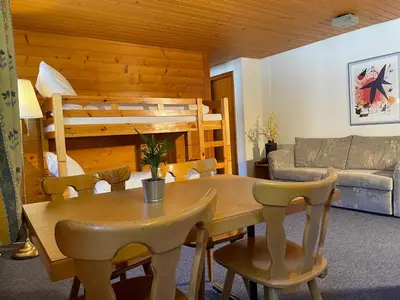 Ein Sitzbereich in der Unterkunft Dinh Residence