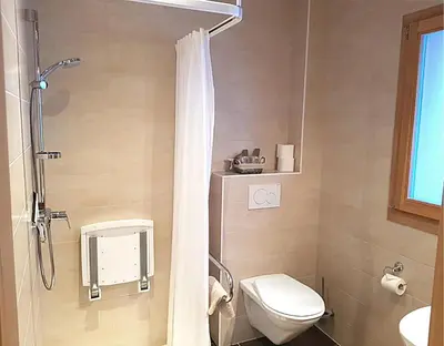 Ein Badezimmer in der Unterkunft Bnb la Péniche