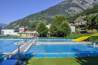 Ein allgemeiner Bergblick oder ein Berglick von der Ferienwohnung aus