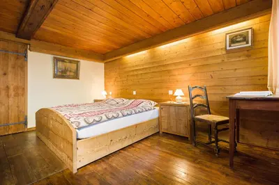 Ein Bett oder Betten in einem Zimmer der Unterkunft Mayen2003 Ayent Anzère