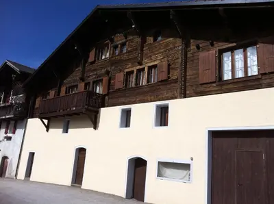 Das Gebäude in dem sich die Pension befindet