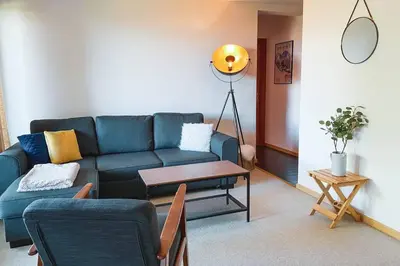 Ein Sitzbereich in der Unterkunft Anzère - Appartement 2 pièces au pied du télécabine