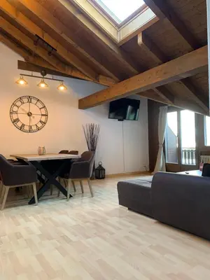 Ein Sitzbereich in der Unterkunft Breathtaking Waterfall Apartment nr 3