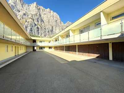 Ein allgemeiner Bergblick oder ein Berglick von der Ferienwohnung aus