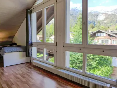 Ein allgemeiner Bergblick oder ein Berglick von der Ferienwohnung aus