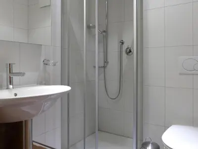 Ein Badezimmer in der Unterkunft Apartment Shangri La by Interhome