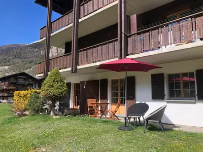 Ein allgemeiner Bergblick oder ein Berglick von der Ferienwohnung aus