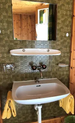 Ein Badezimmer in der Unterkunft Zimmervermietung Ackersand