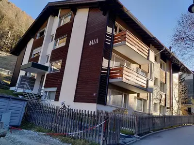 Das Gebäude in dem sich die Ferienwohnung befindet